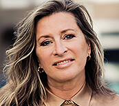 Sacha de Boer bij Julia Wolff Management